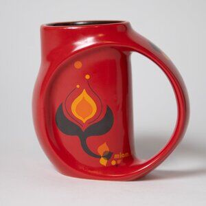 Miam Miam Red Rebirth Flower Patricia Ryan Retro Style Mug
